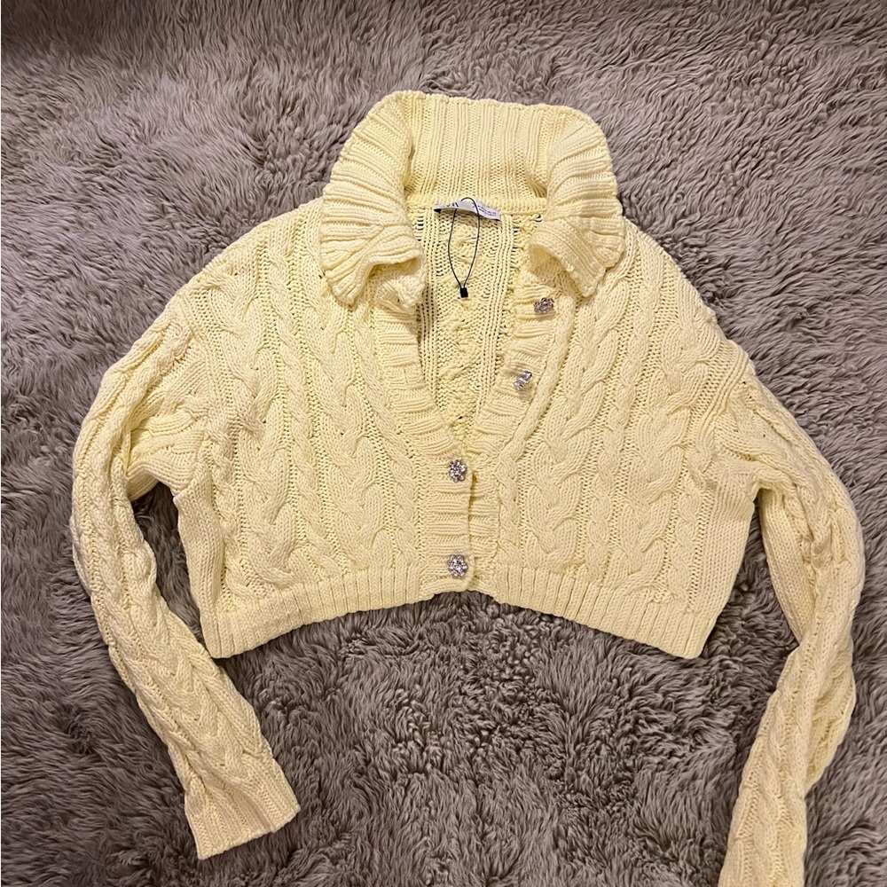 Zara Yellow Cable Knit Cropped Sweater